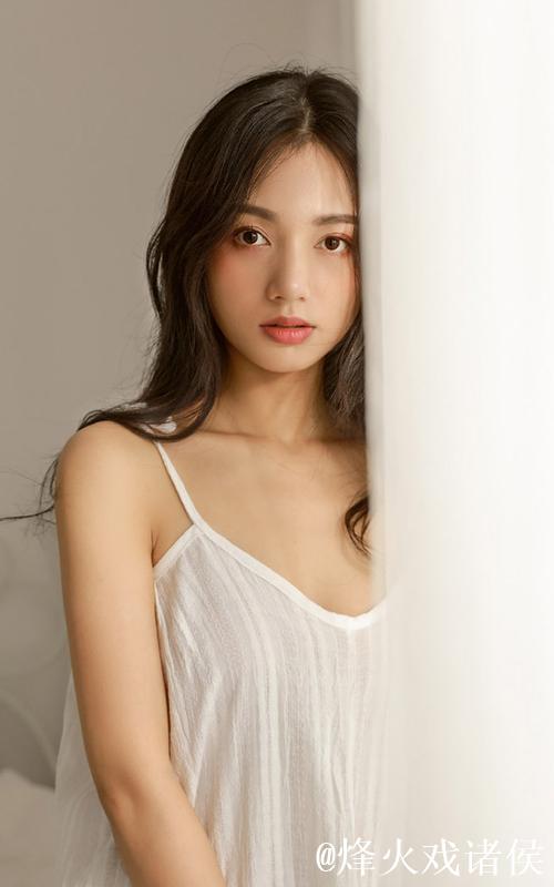 久久青青草在观免费